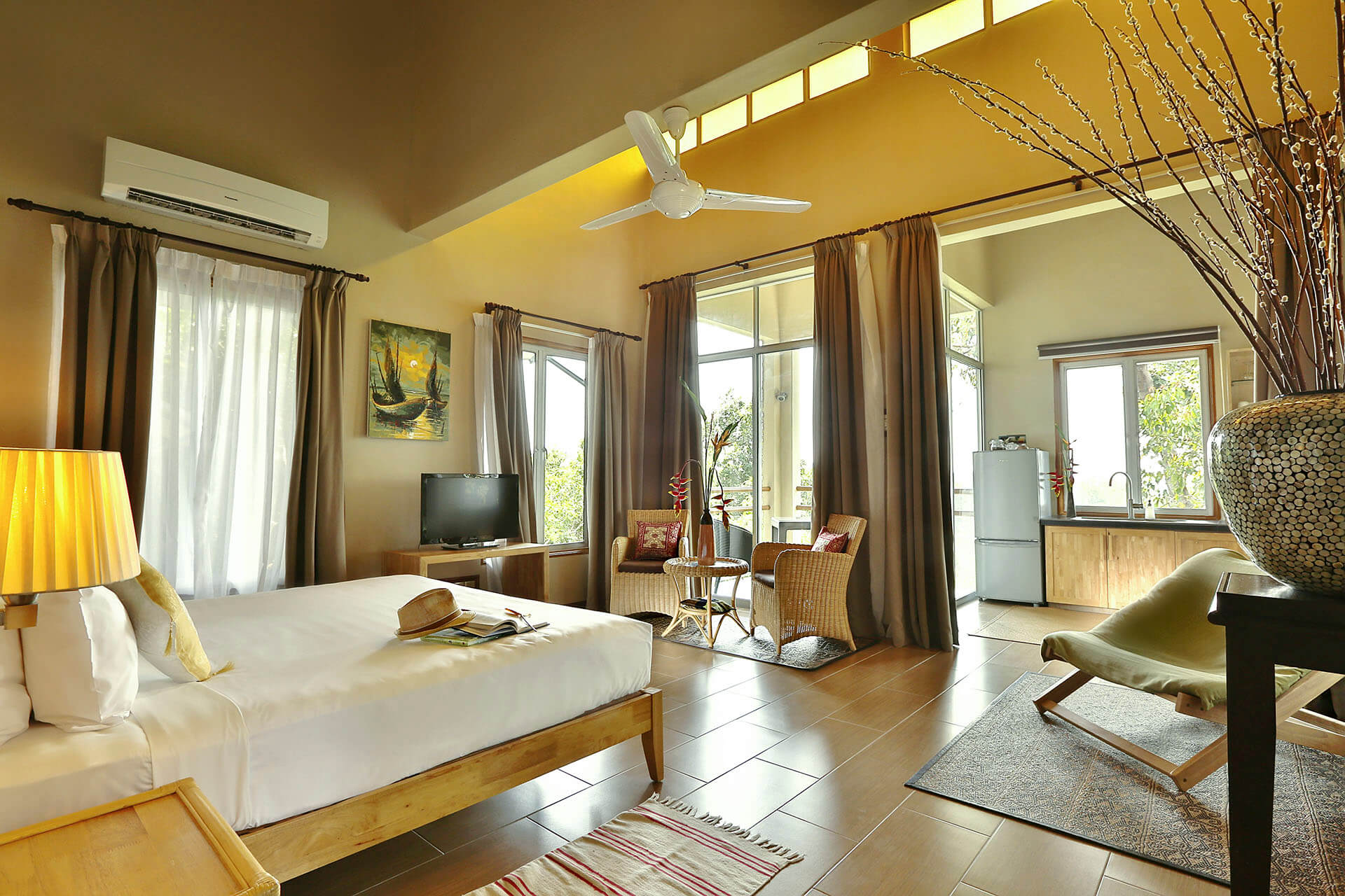 2.-Ambong-Canopy-Studio-Bedroom copy