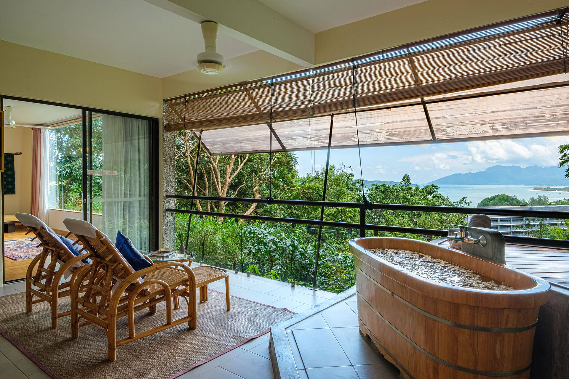 4. Ambong Canopy Suite _ balcony